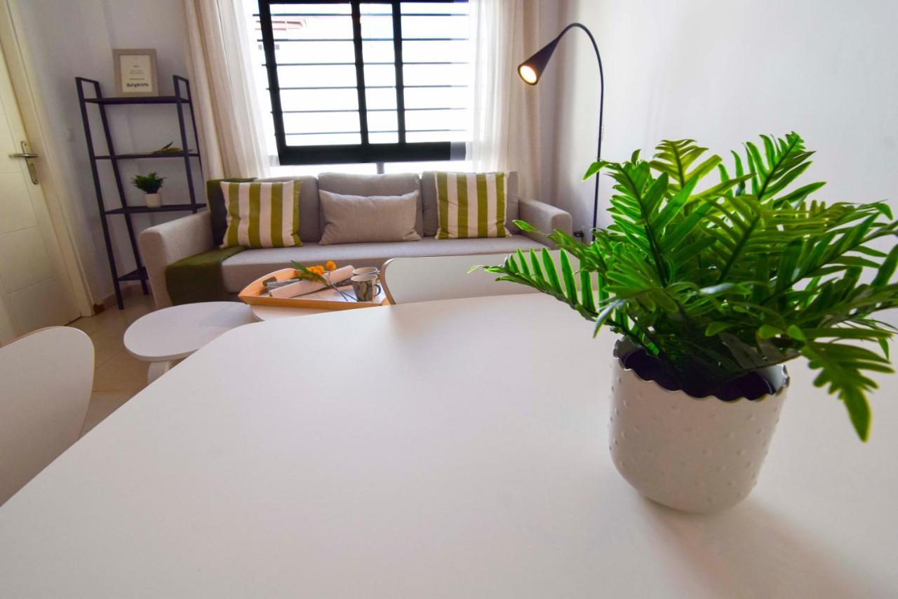 Letmalaga Economy Jábega Apartman Kültér fotó