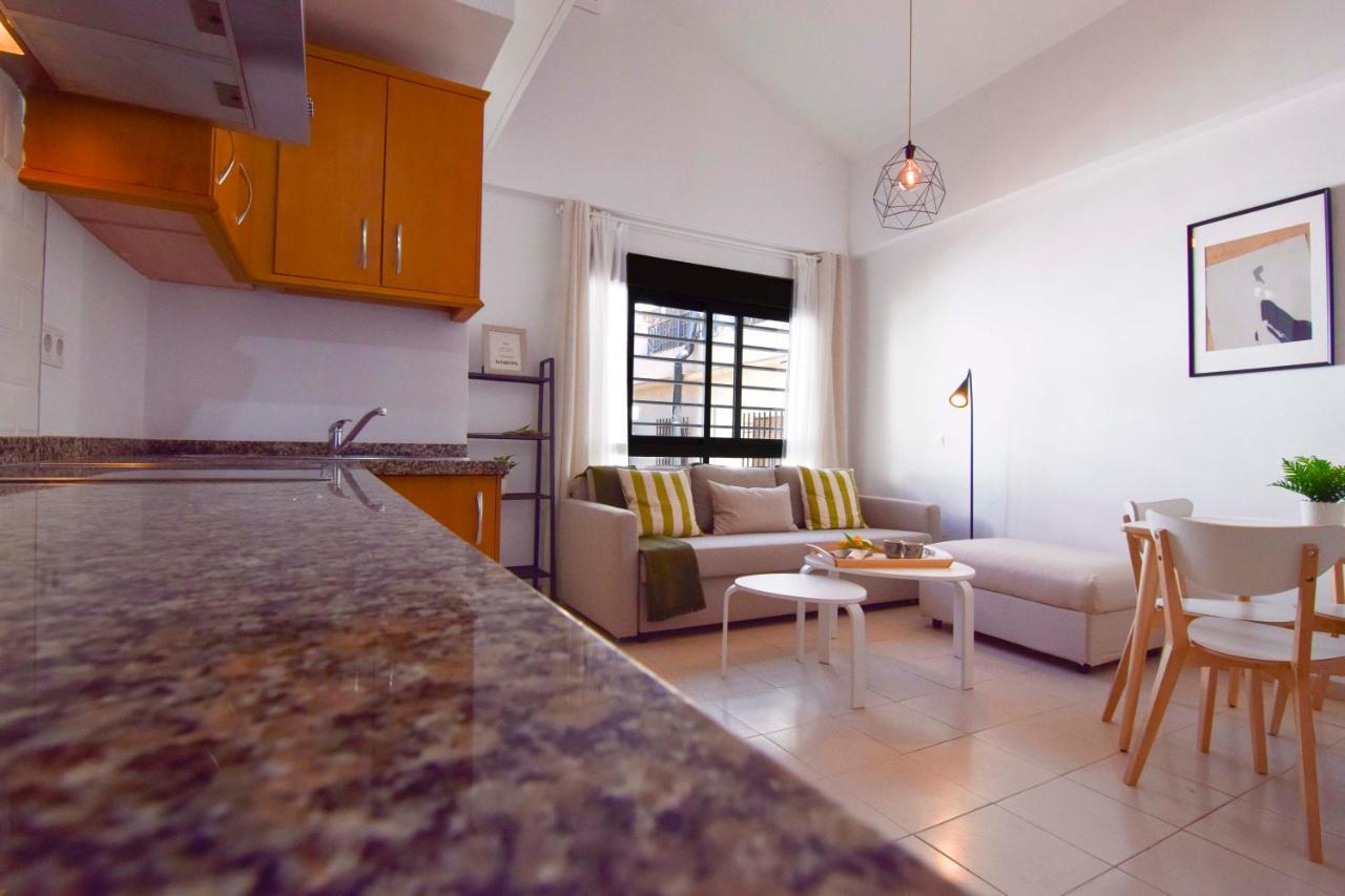 Letmalaga Economy Jábega Apartman Kültér fotó