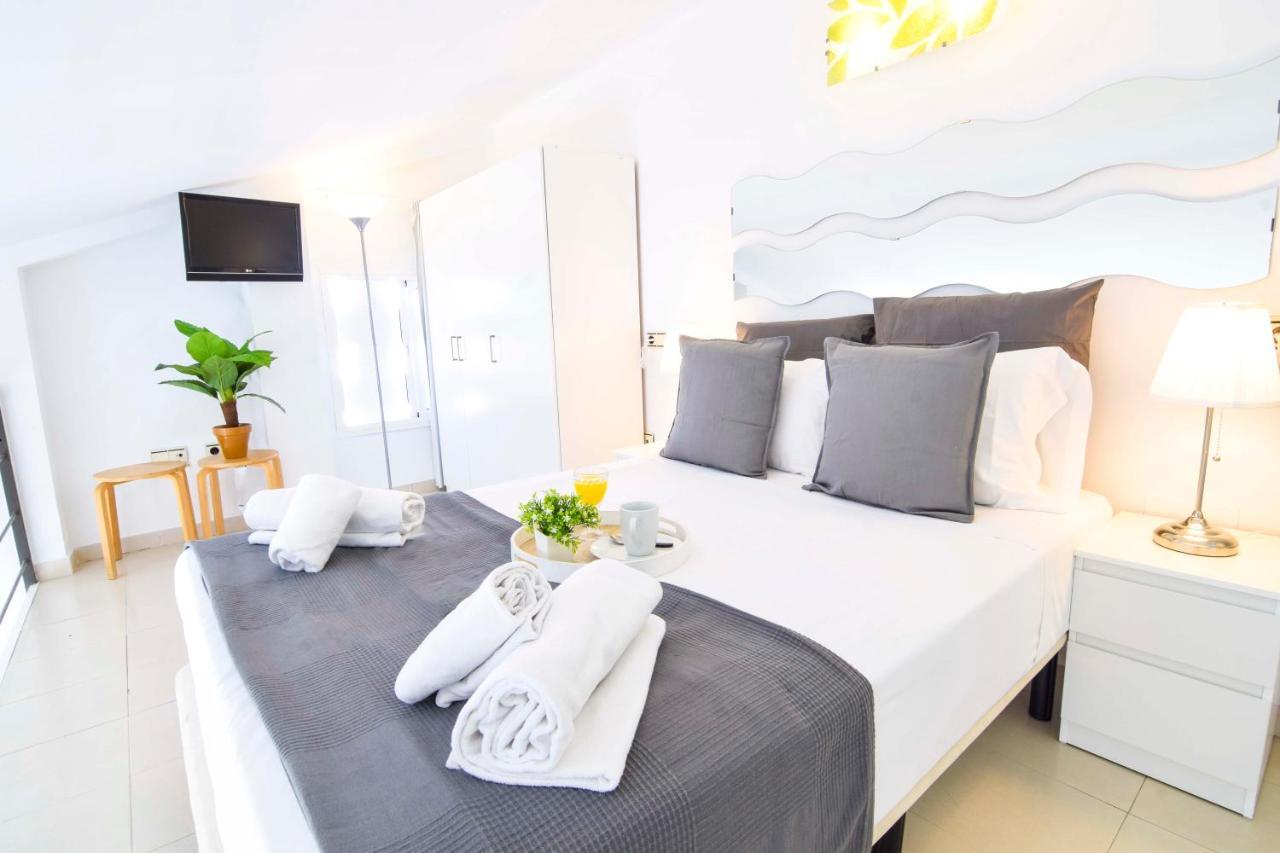 Letmalaga Economy Jábega Apartman Kültér fotó